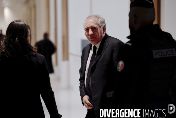 Procès de François Bayrou dans l affaire des assistants parlementaires européens