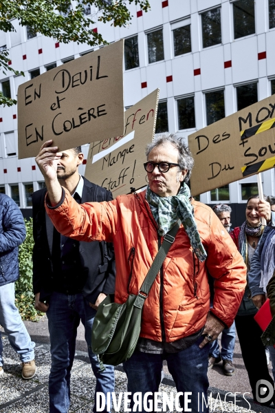 Manifestation  du lycée Henaff - Bagnolet pour le droit de retrait