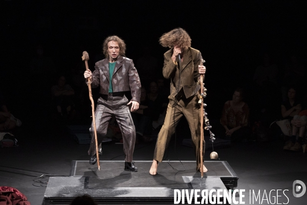 MIRLITONS de François Chaignaud et Aymeric Hainaux