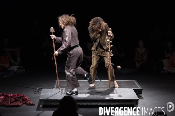 MIRLITONS de François Chaignaud et Aymeric Hainaux