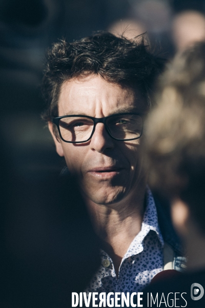 Le jour d après l assassinat de Dominique Bernard
