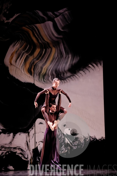 Dualité / Cauê Frias / Ballet de l   Opéra national du Rhin