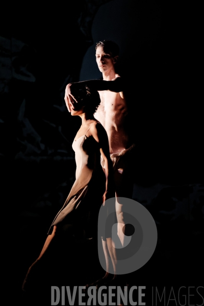 La Jeune Fille et la Mort /  Jesse Lyon  / Ballet de l   Opéra national du Rhin