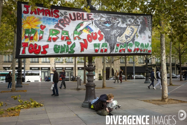 Rassemblement Place de la Republique pour la Palestine