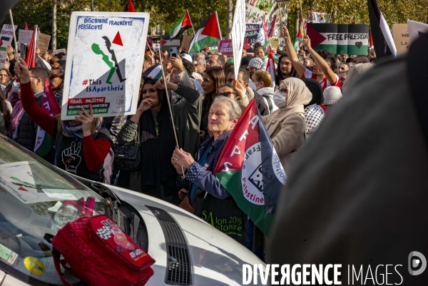 Rassemblement Place de la Republique pour la Palestine