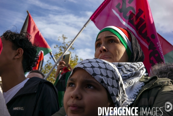 Rassemblement Place de la Republique pour la Palestine