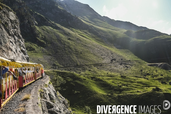Le train d’Artouste dans les pyrénéens