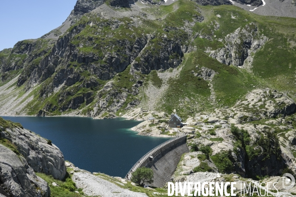 Le lac d’Artouste dans les pyrénéens