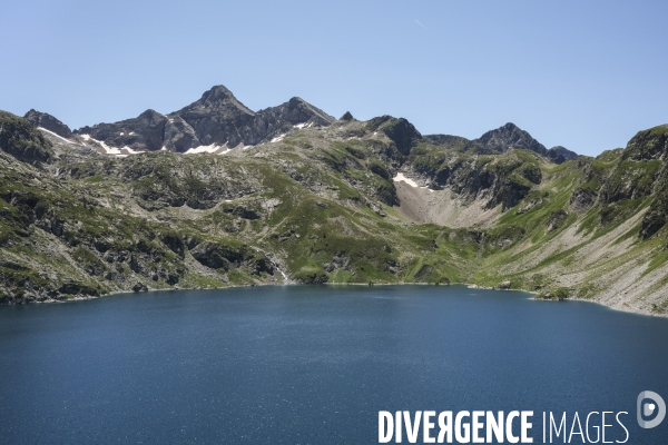 Le lac d’Artouste dans les pyrénéens