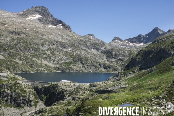 Le lac d’Artouste dans les pyrénéens