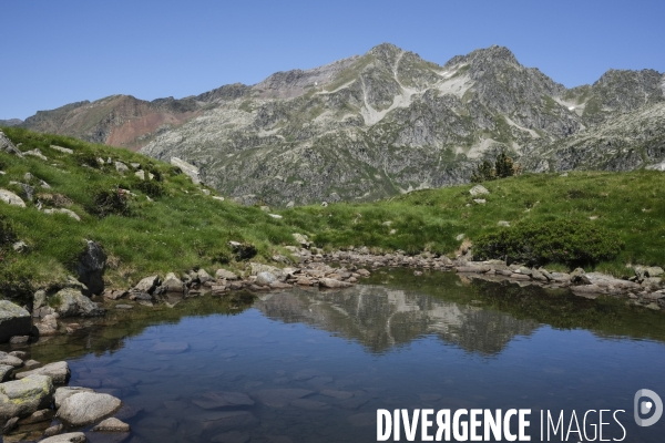 Le lac d’Artouste dans les pyrénéens