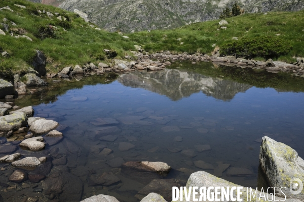 Le lac d’Artouste dans les pyrénéens