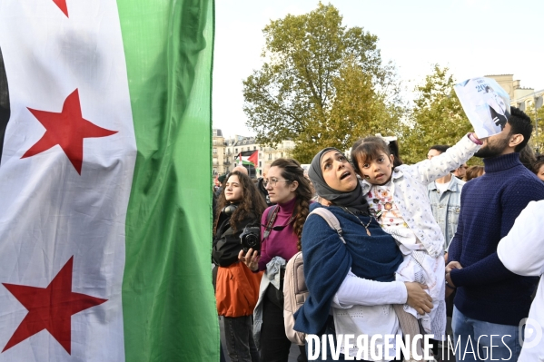 Conflit israélo-palestinien à Gaza. Hommage aux enfants lors du rassemblement à Paris en soutien au peuple palestinien.
