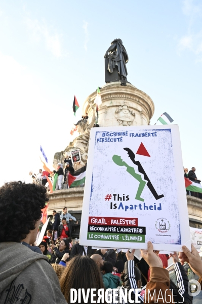 Rassemblement à Paris en soutien au peuple palestinien en raison du conflit israélo-palestinien à Gaza