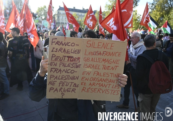 Rassemblement à Paris en soutien au peuple palestinien en raison du conflit israélo-palestinien à Gaza