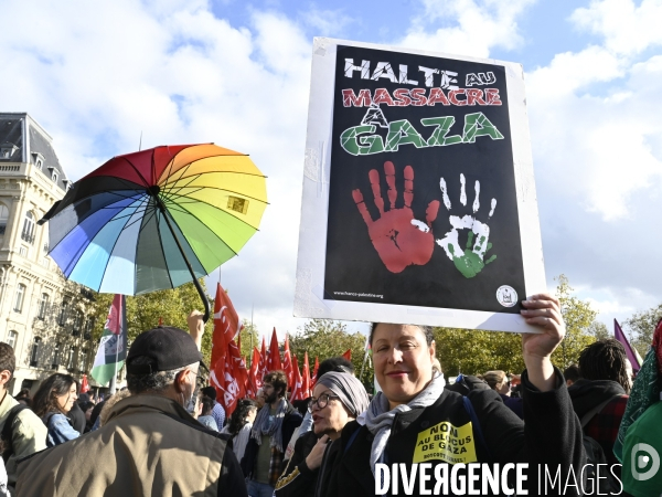 Rassemblement à Paris en soutien au peuple palestinien en raison du conflit israélo-palestinien à Gaza