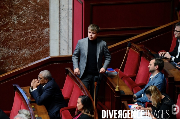 Assemblee nationale / Déclaration du Gouvernement sur la situation au Proche Orient