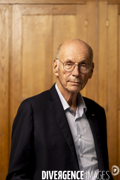 Portrait de Boris Cyrulnik