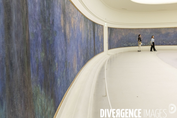 Les visiteurs du Musée de l Orangerie à Paris