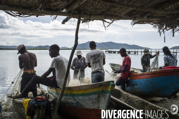 Pecheurs du village d aquin, haiti 2023.