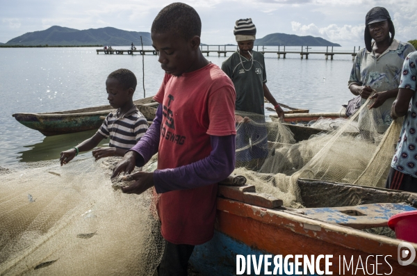 Pecheurs du village d aquin, haiti 2023.