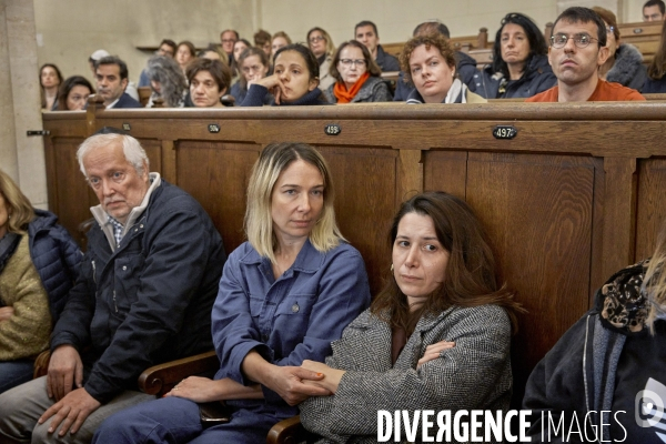 Rassemblement pour les otages israéliens du hamas à la synagogue de la Victoire