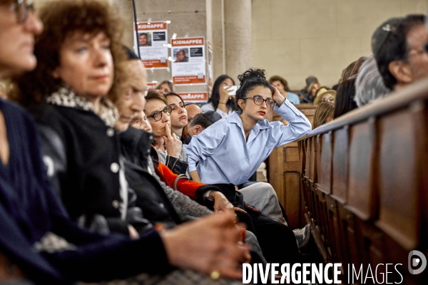 Rassemblement pour les otages israéliens du hamas à la synagogue de la Victoire