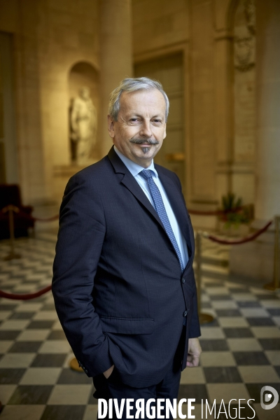Jean-René Cazeneuve