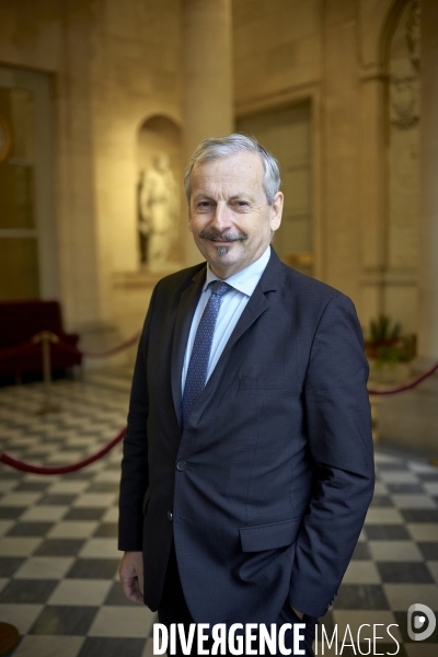 Jean-René Cazeneuve