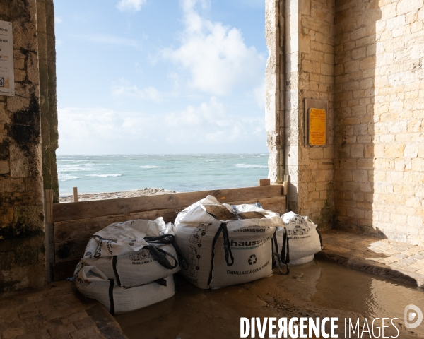 Un littoral errode par les tempetes