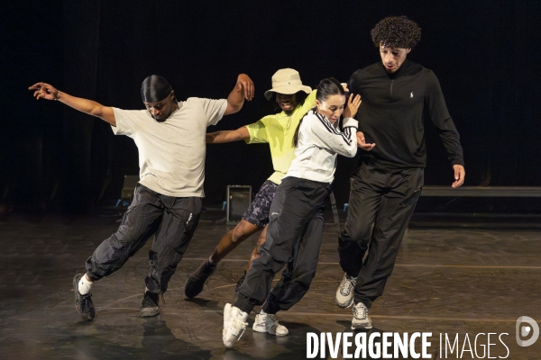 ‘ Asmanti [ Midi-Minuit ] de Marina Gomes