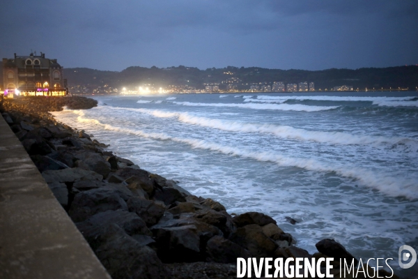 Vagues au Pays Basque