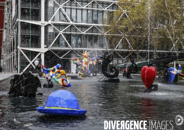 La fontaine stravinsky retrouve son eclat