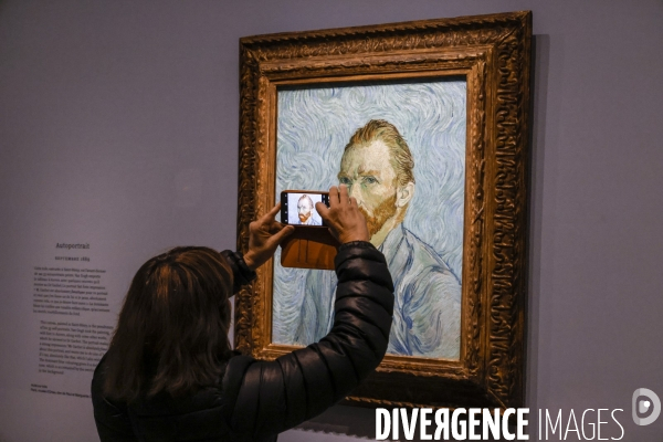 Exposition  van gogh a auvers sur oise au musee d orsay