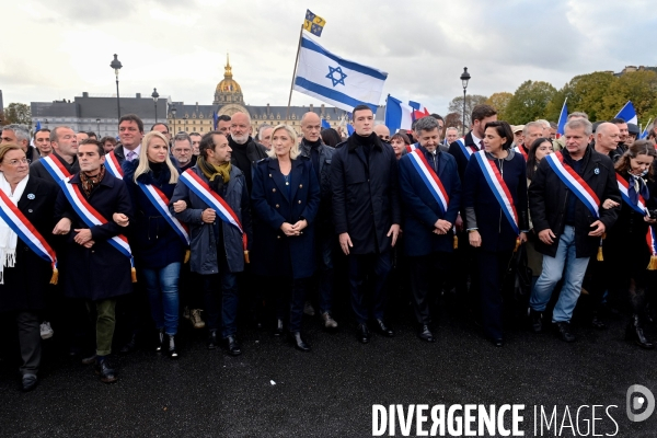 Marine Le Pen à la marche contre l’antisémitisme