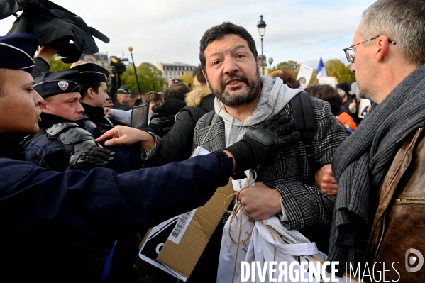 Marine Le Pen à la marche contre l’antisémitisme