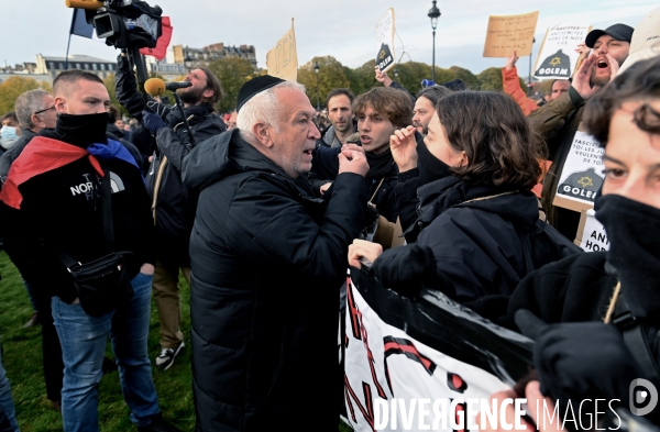 Marine Le Pen à la marche contre l’antisémitisme