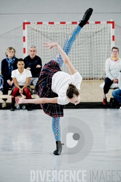 Kamuyot / Ohad Naharin / Ballet de l Opéra national du Rhin