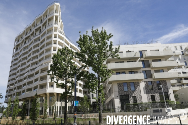Nouveau quartier du Belvédère le long de la Garonne.