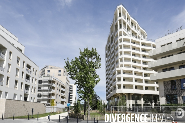Nouveau quartier du Belvédère le long de la Garonne.