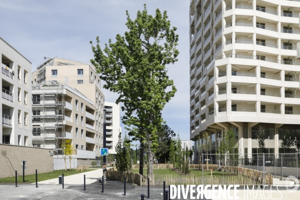 Nouveau quartier du Belvédère le long de la Garonne.