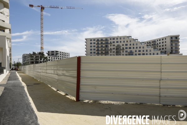 Nouveau quartier du Belvédère le long de la Garonne.