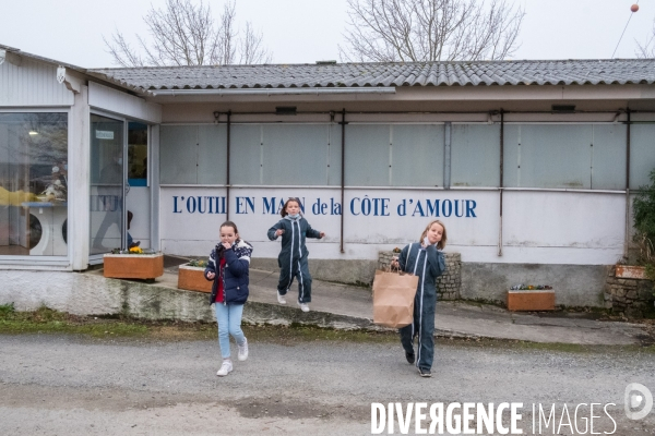 L outil en main