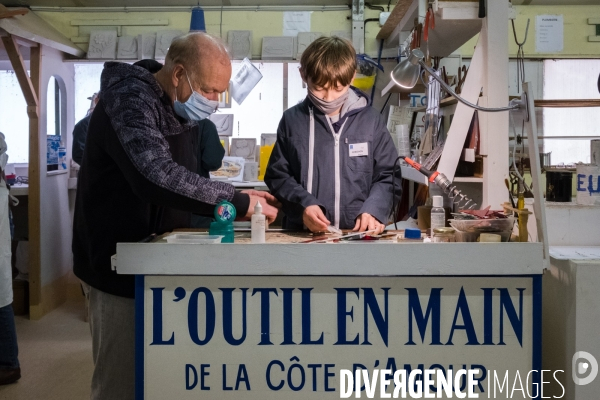 L outil en main