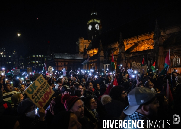Rassemblement pour Gaza devant Westminster. 