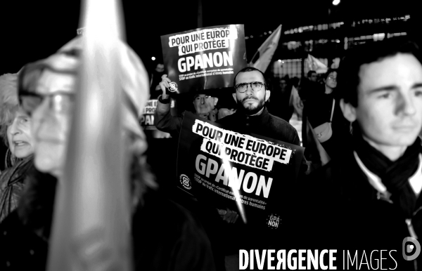 Manifestation contre la GPA