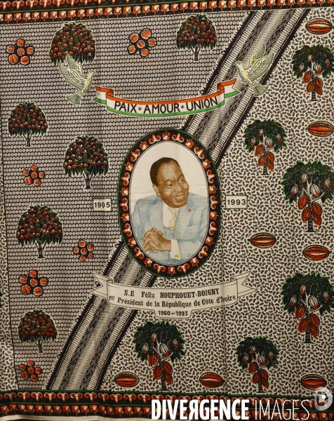 Exposition pagnes commemoratifs en afrique