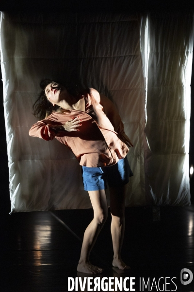 New report of giving birth de Wen Hui