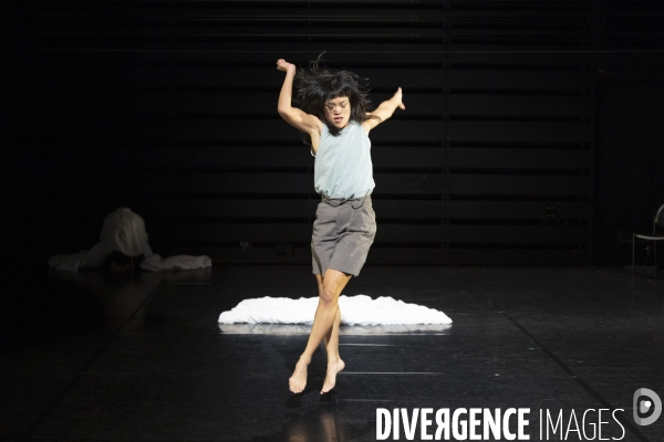 New report of giving birth de Wen Hui