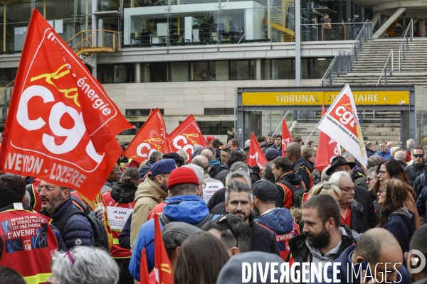 Deux grévistes de la CGT comparaisent devant le tribunal de Bordeaux